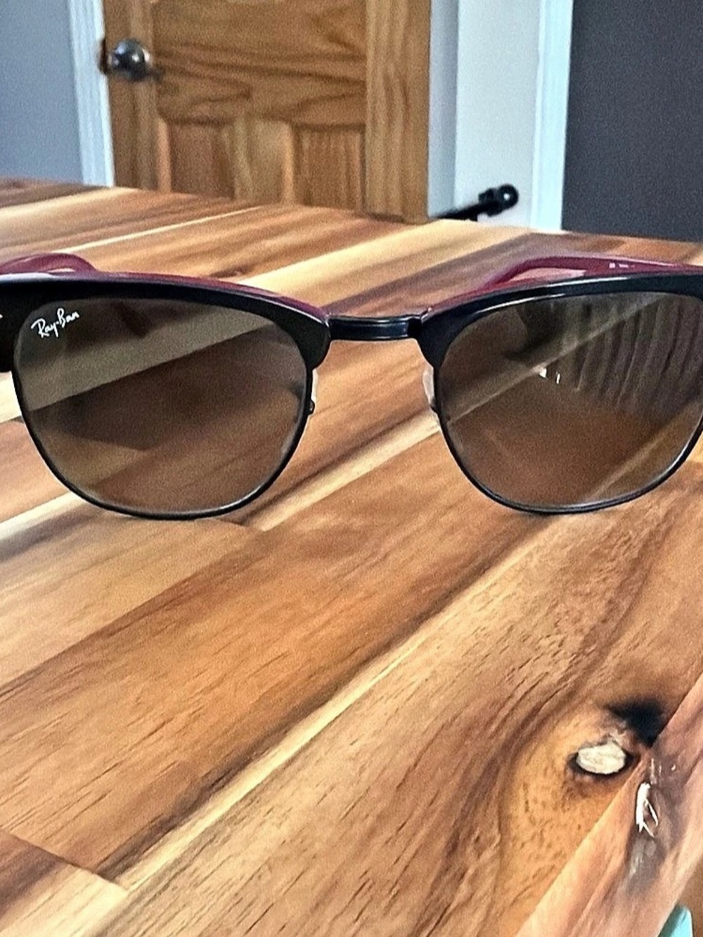 Ray-Ban Clubmaster Sunglasses Black & Purple